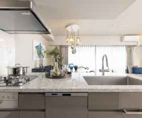 対面カウンター