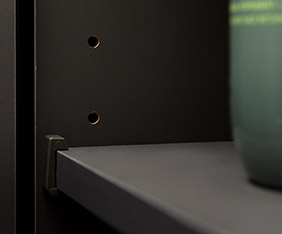 細かい可動棚ピッチ